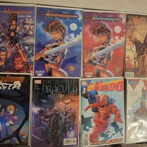 Huge 8-Issue Vintage Comic Bundle: Red Tornado, Hellboy & More